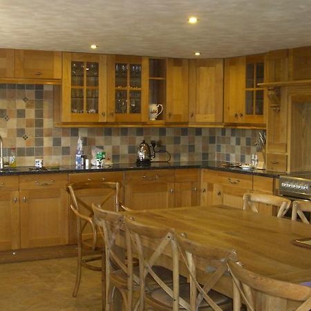 Common Barn Farm B & B 메이클즈필드 외부 사진